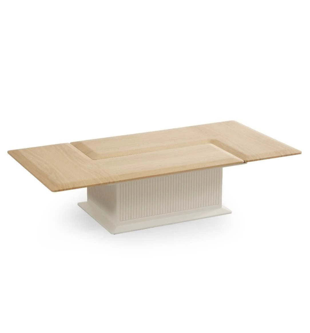 Event Couchtisch mit verstecktem Kamin-Detail